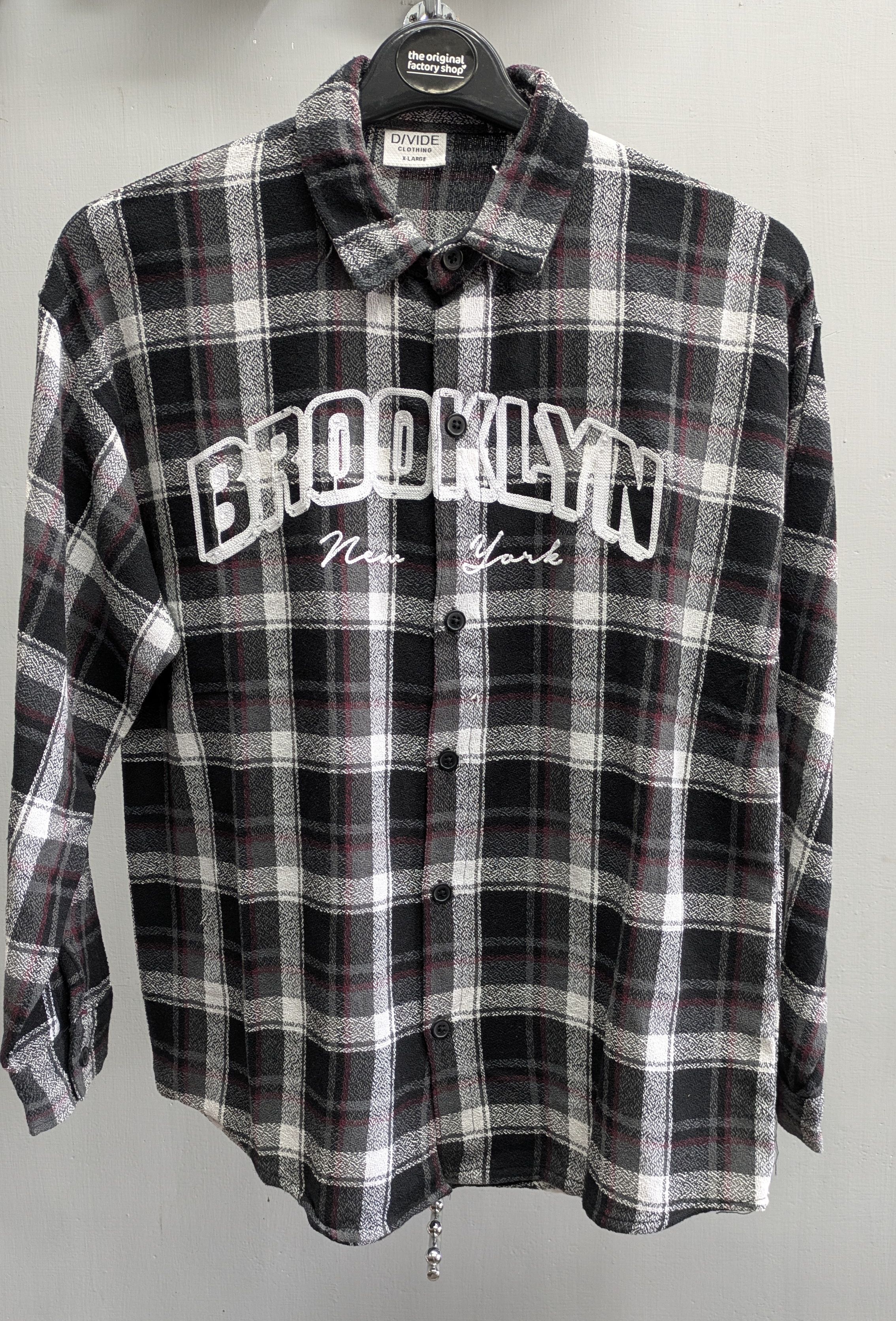 Baggy shirt black& white